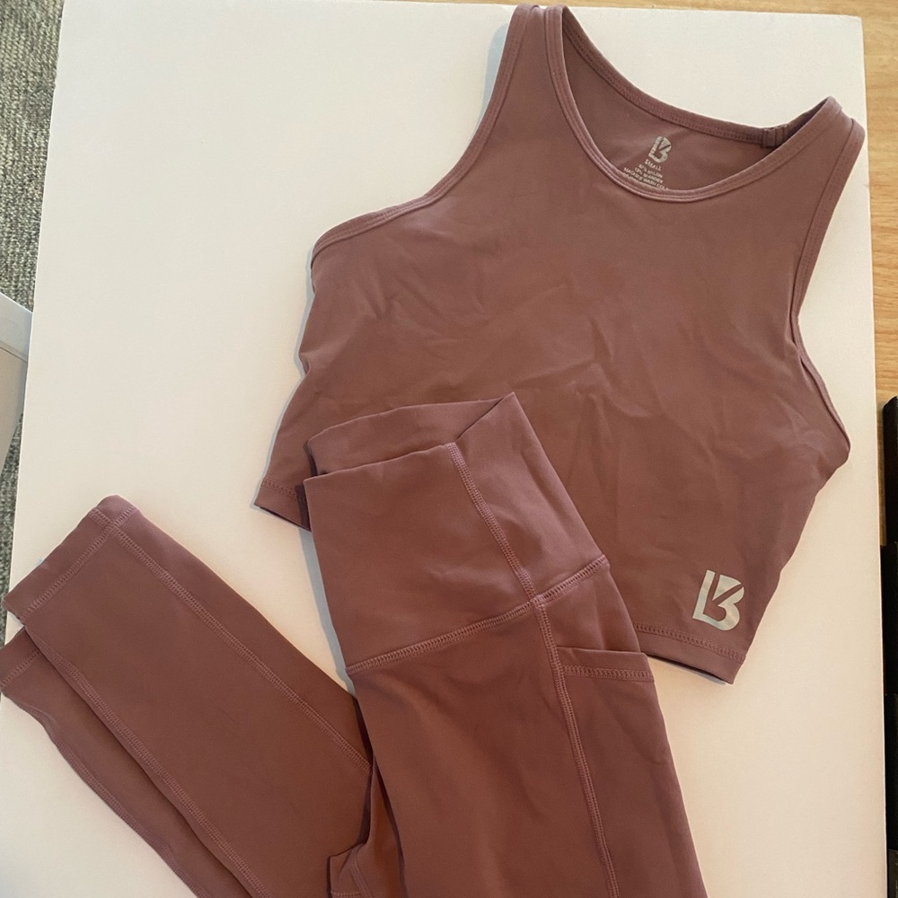 Buff Bunny workout set